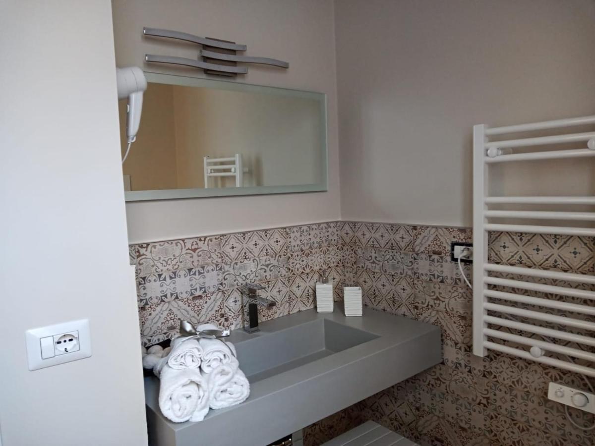 Room 369 Termoli Kültér fotó